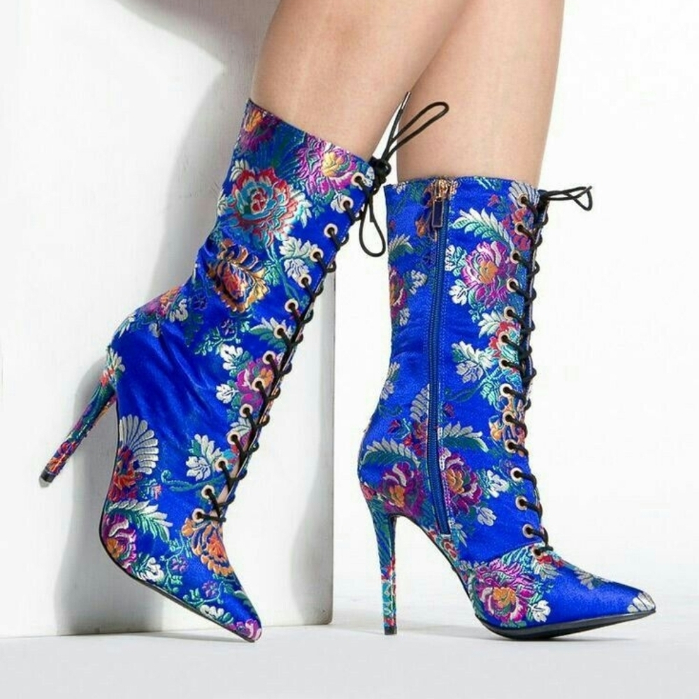 Anne Michelle Booties